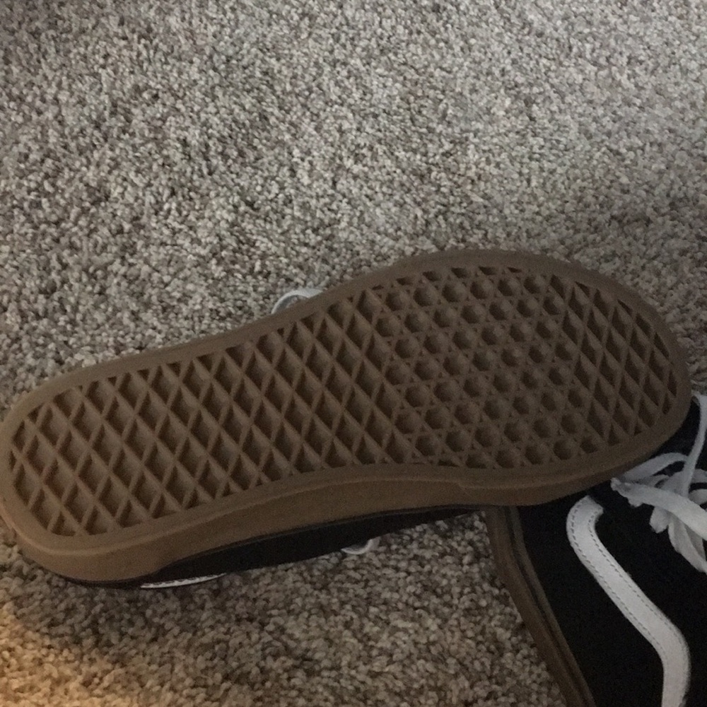 Vans - Picture 4 of 4